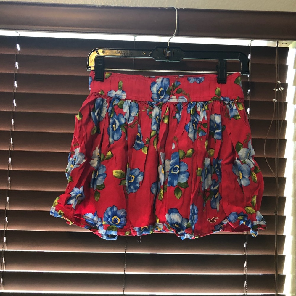 Holister Medium Red Skirt